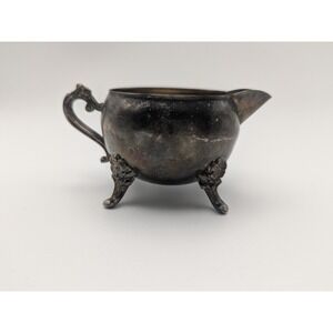 Vtg‎ Silver Plated Footed Creamer Pitcher Ornate Floral Scrolled Handle Patina